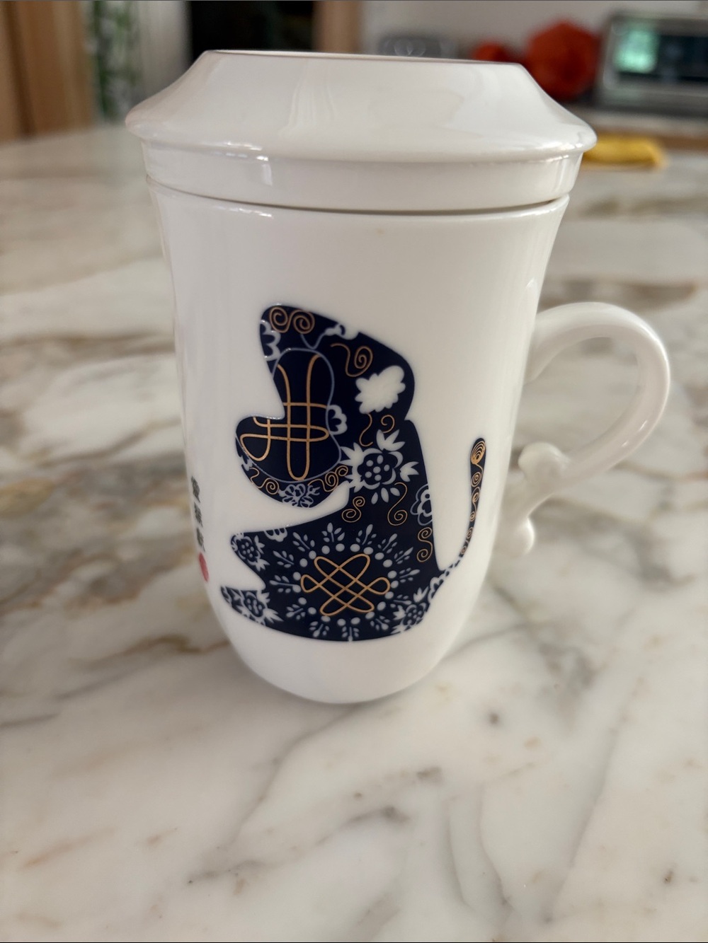 Tea Mill porcelain cat tea mug with infuser and lid NWOT